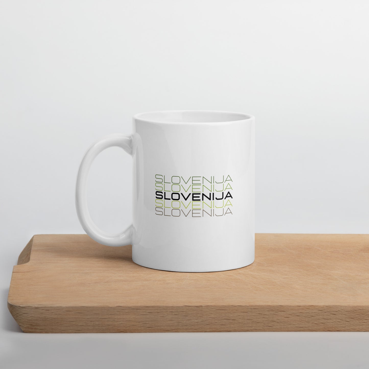Skodelica bela - Slovenija