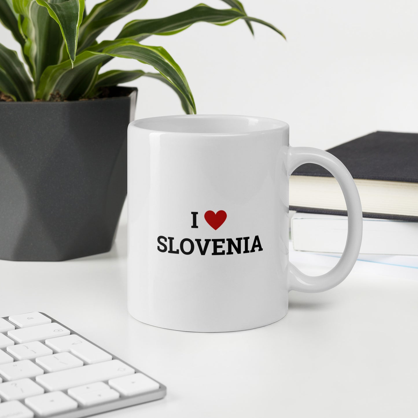 Skodelica bela - I LOVE SLOVENIA