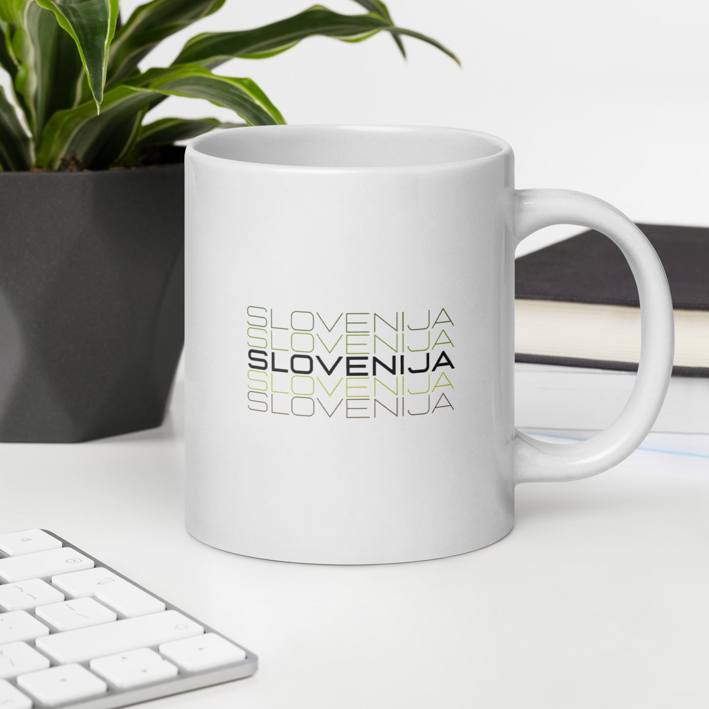 Skodelica bela - Slovenija